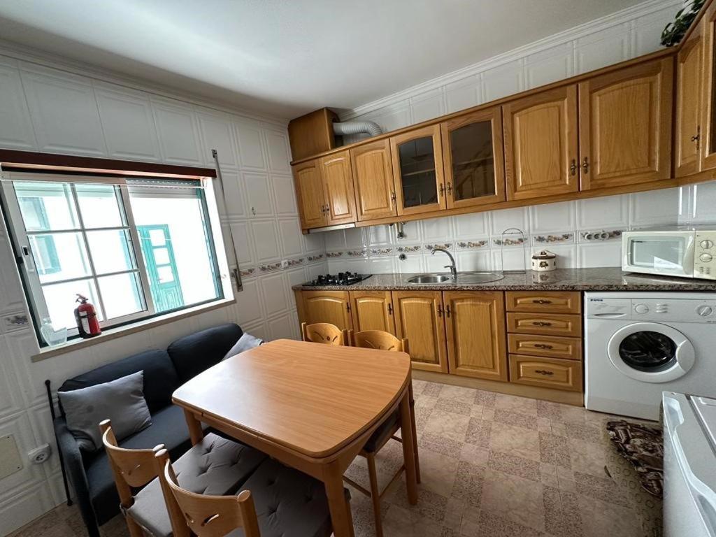 100 Meters From The Beach! Rua Da Regeneracao Nazare Ngoại thất bức ảnh